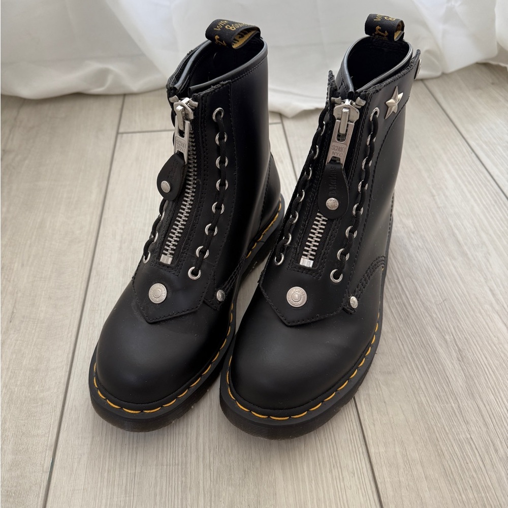 Doc Marten x Schott rare collab unisex boot - Picture 3 of 7